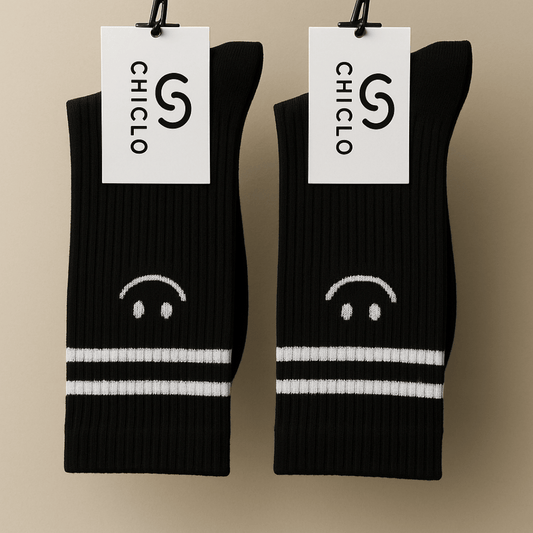 Chiclo Women Black Smiley Socks, Pack of 2