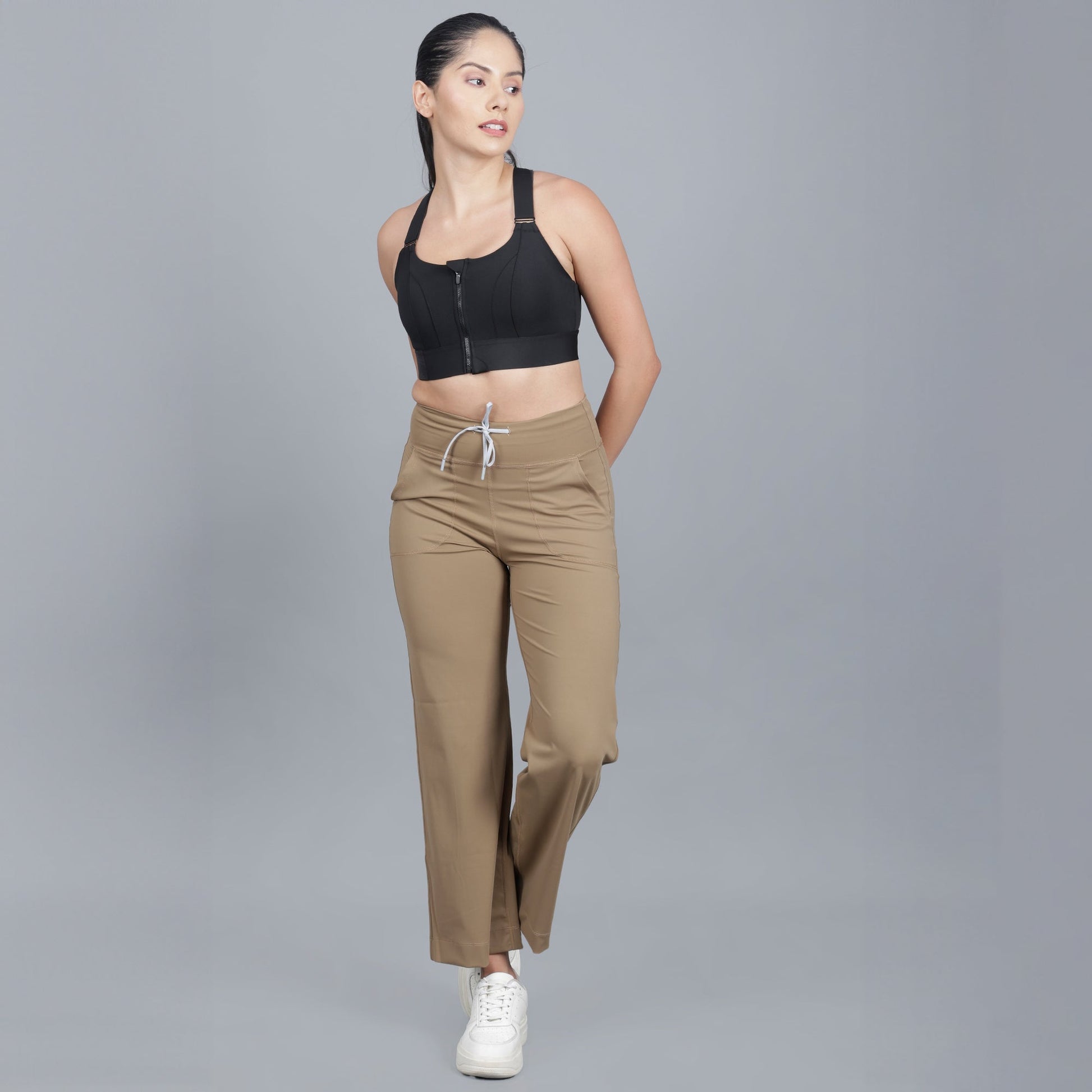 Chiclo Women's Brown Wide Leg Pants with Black Sports Bra - Chiclo